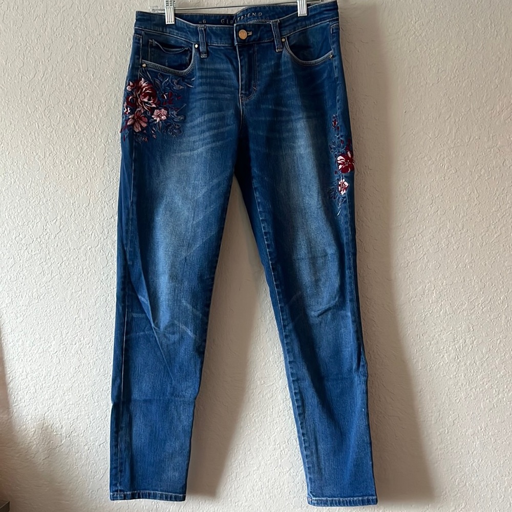 Blue Girlfriend Jeans. Size 6 RUNS LARGE